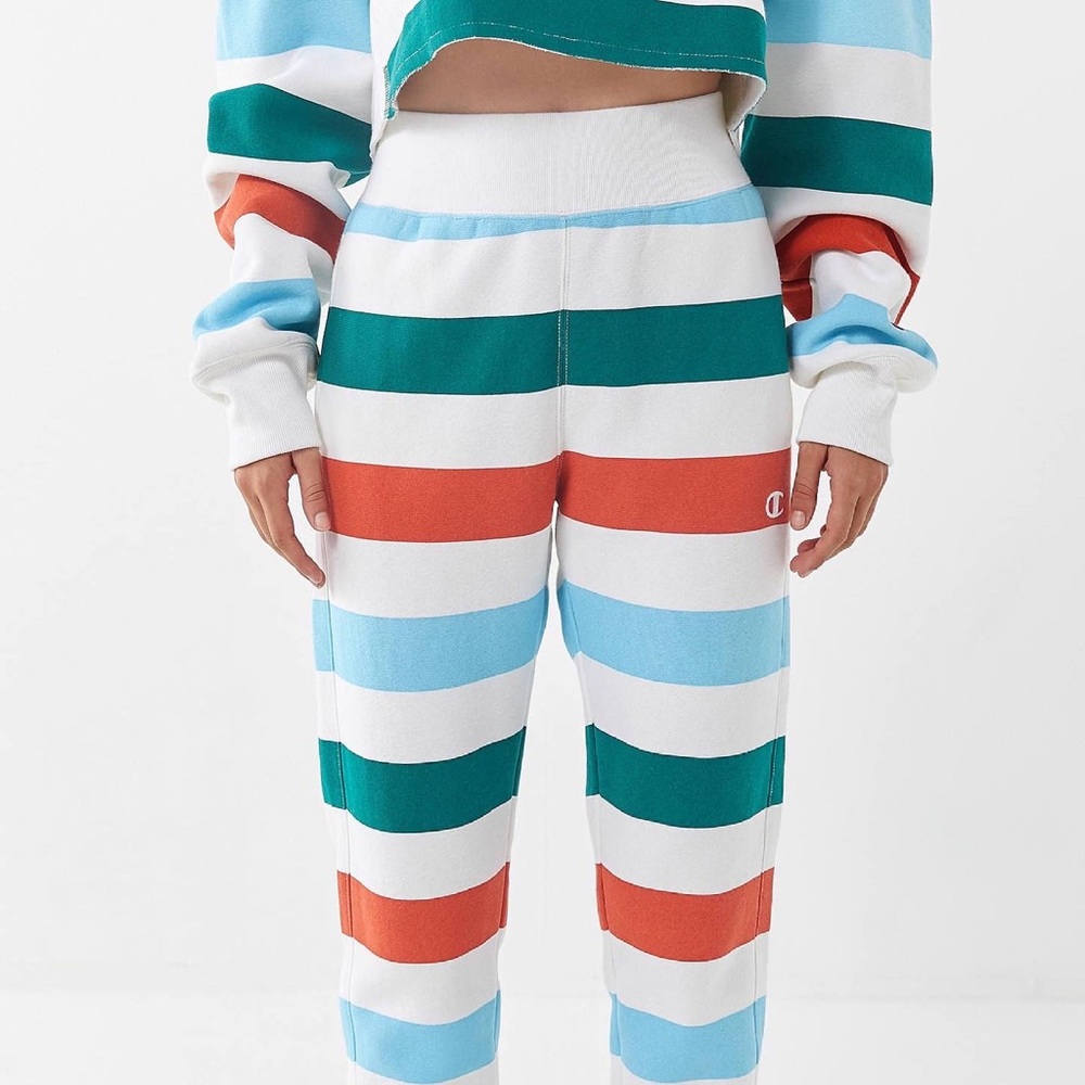 Champion x Urban Outfitters sweat set - Picture 5 of 5